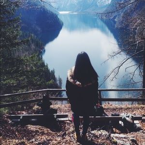 Meet your Posher, Dan ni